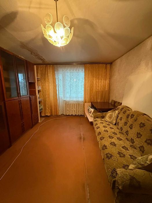 ТЕРМІНОВИЙ ПРОДАЖ 3-кімнатна квартира (перепланована з 4-кімнатної)