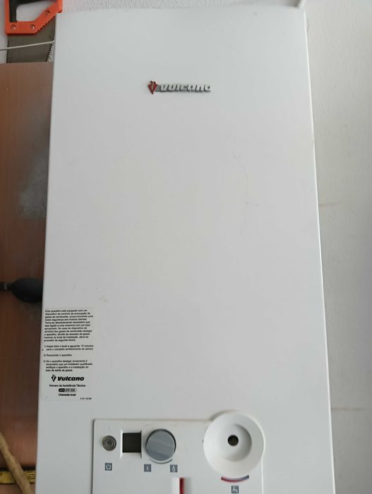 Esquentador Vulcano inteligente a pilhas 14 L