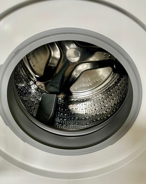 Пральна машина Bosch WAW32541