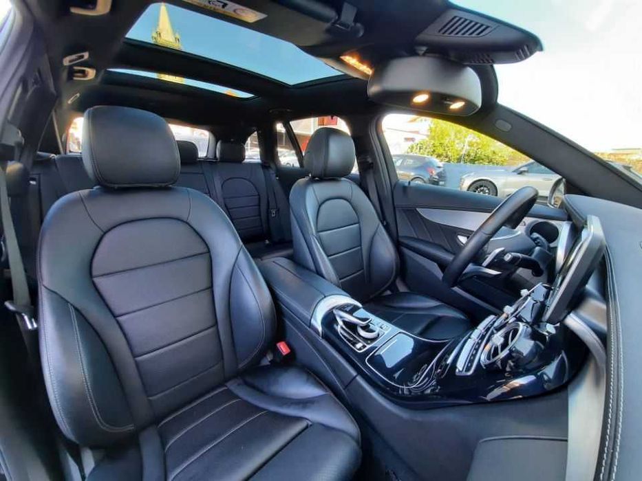 Mercedes-Benz C220 AMG | Auto | Panorâmico | LED | 2015