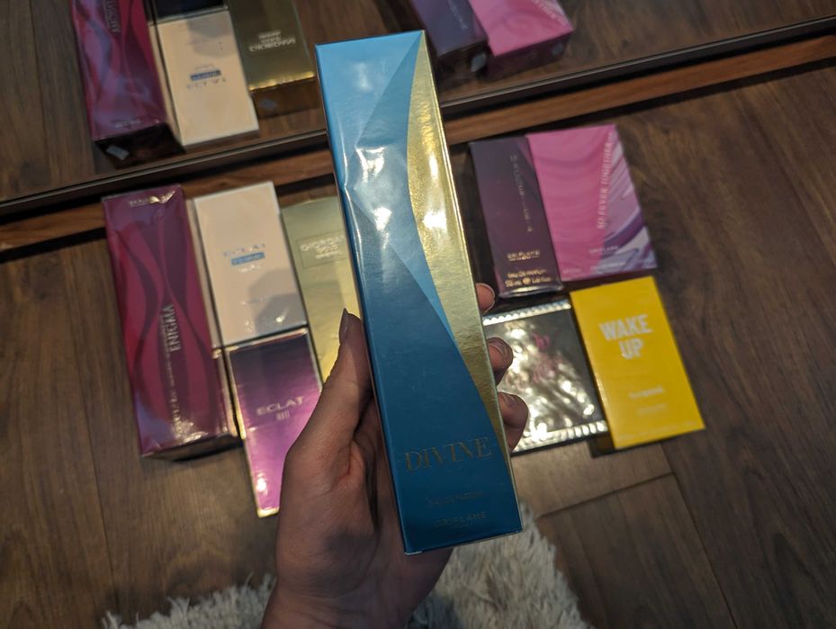 Woda perfumowana Divine Oriflame