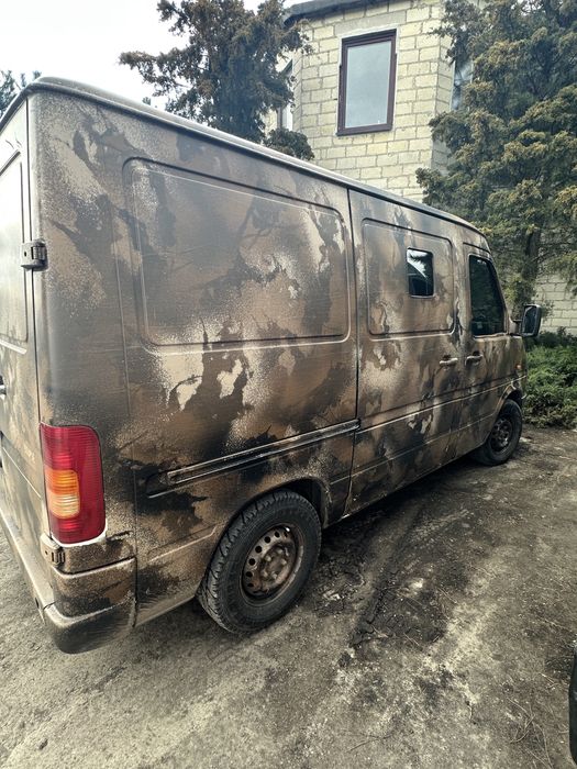 Бус Инкасатор LT35