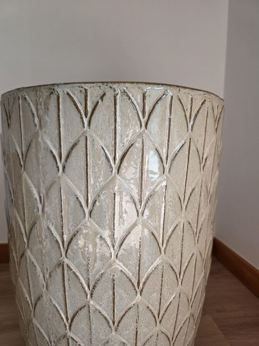 Vendo vaso grande em cerâmica