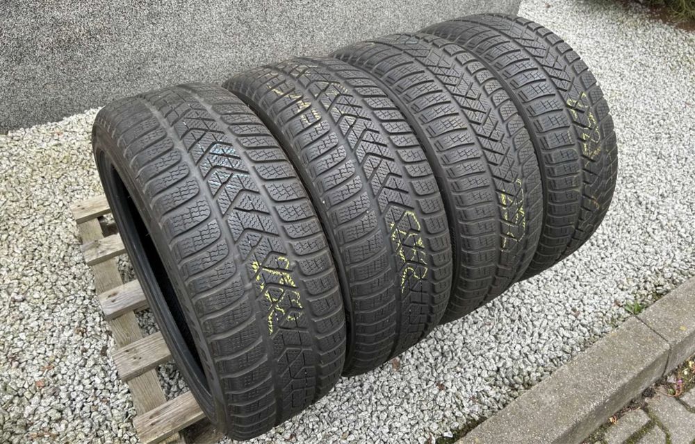 Шини 7.2мм 2022 рік 225/45 R18 Pirelli комплкт зима