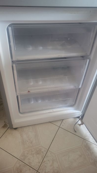 Lodówka Indesit  używana sprawna