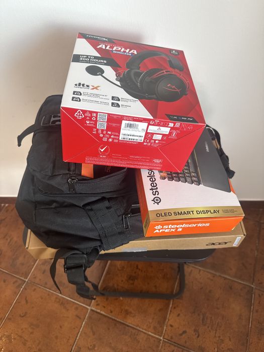 Portatil Acer Nitro V 15 Gaming (32GB RAM / 1.5TB SSD / Mochila + Perifericos )