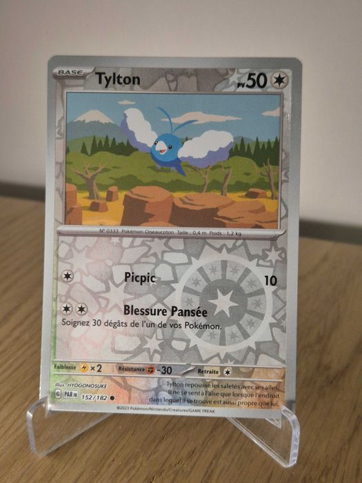 Karta Pokemon TCG: Swablu (PAR 152)