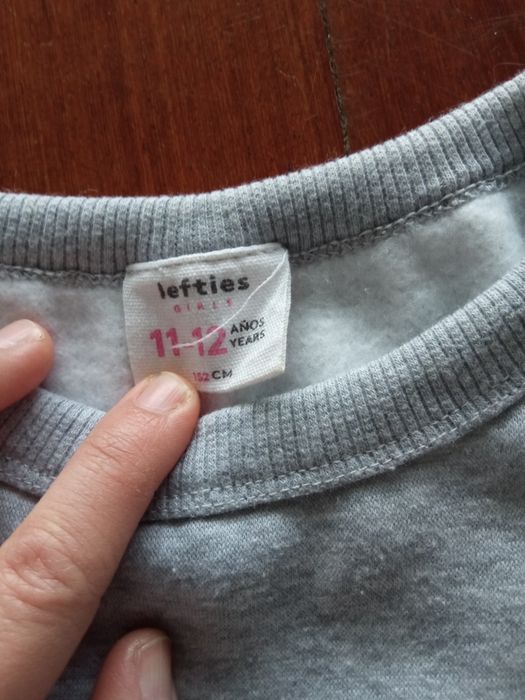Camisola cardada de menina de inverno