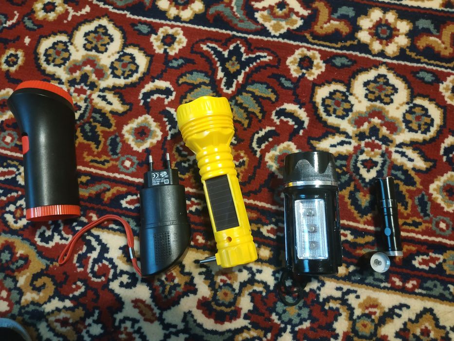 Фонарики в нерабочем состояние, фонарики акумуляторный