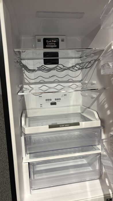 Lodówka HITACHI R-BGX411PRU0 (GBK) noFrost czarna wysoka szklany front