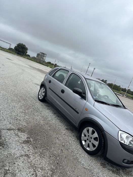 Opel corsa 1.2 i