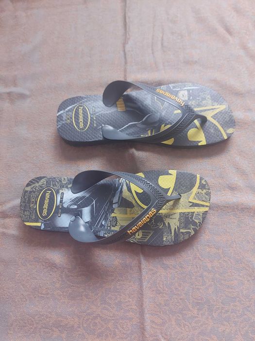 Chinelos Havaianas Batman 37/38 - NOVOS