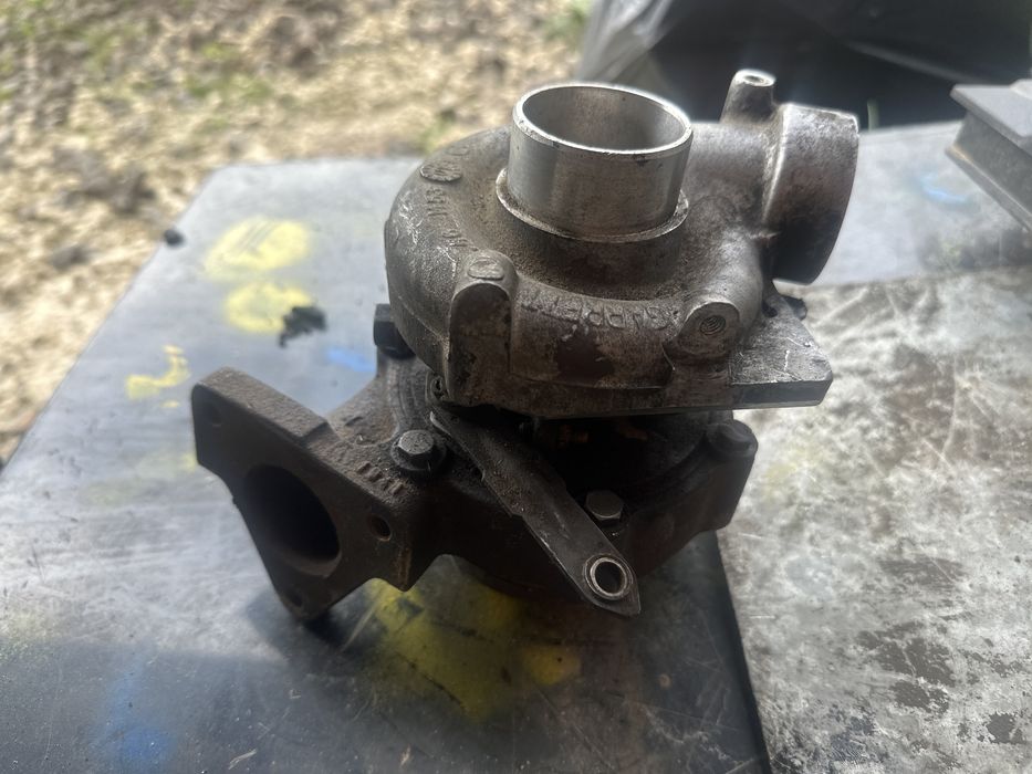 Турбіна Турбина Mercedes w163 220 4.0 ML A6280960599 права