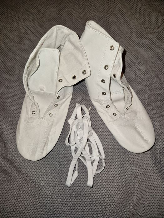 40-41 Eleganckie buty lekkie, kolor biały