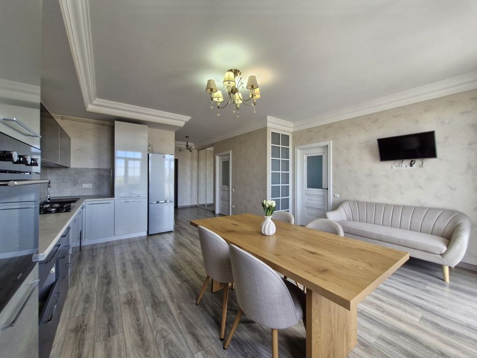 Квартира з ремонтом та меблями у ЖК Британія Hall — 60 м.кв.