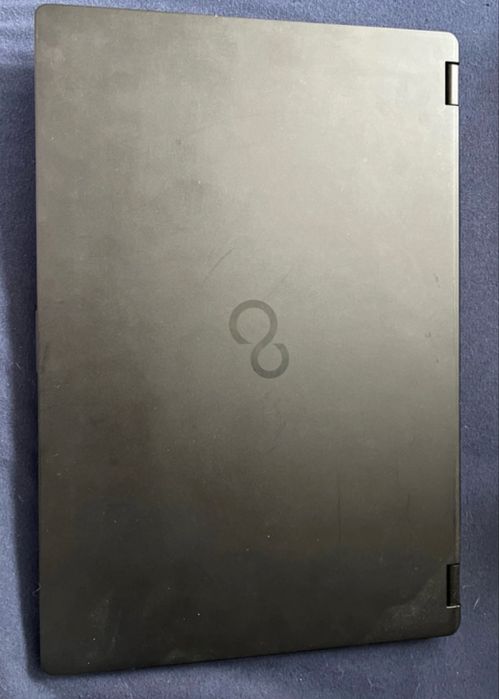Laptop Fujitsu LIFEBOOK U Series
