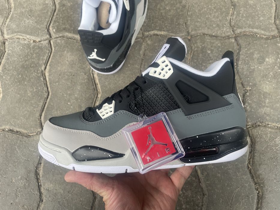 Jordan 4 Retro Fear 38-46 в наявності