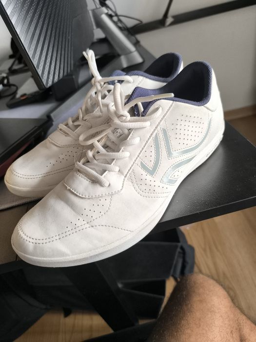 Tennis branco desportivo