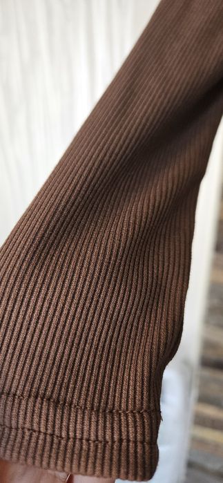 Продам кроп-топ з рукавами в рубчик