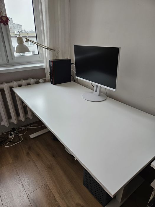 Biurko IKEA trotten z regulacja 160x80cm