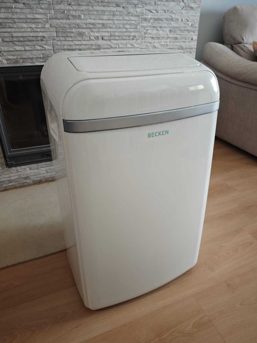 Ar Condicionado Portátil Becken BAC4255 – 12000 BTU Frio/Quente