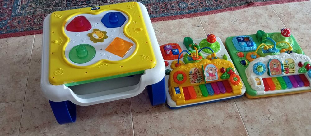 Mesa de atividades Chicco (4 no total)
