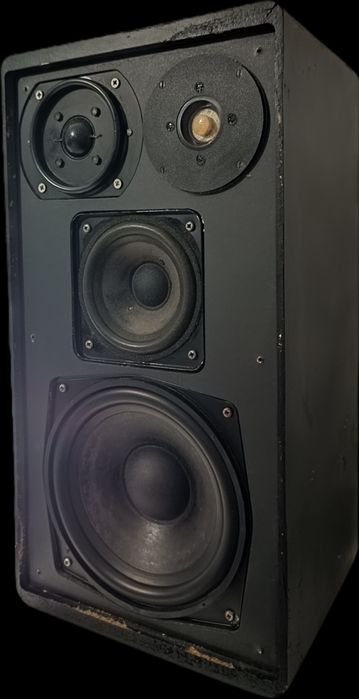 Kolumny podstawkowe audio one  cath 4 drożne