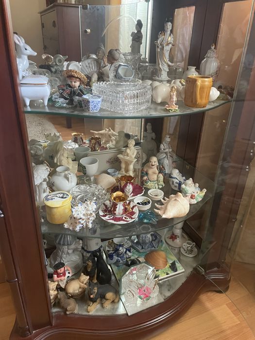 Vitrine em otimo estado
