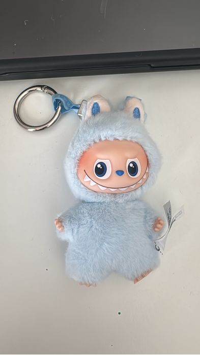 Labubu Pin for Love, POPMART, Letra D