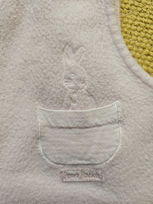 Śpiworek do spania z polaru pudrowy róż, odpinany dół - Peter Rabbit