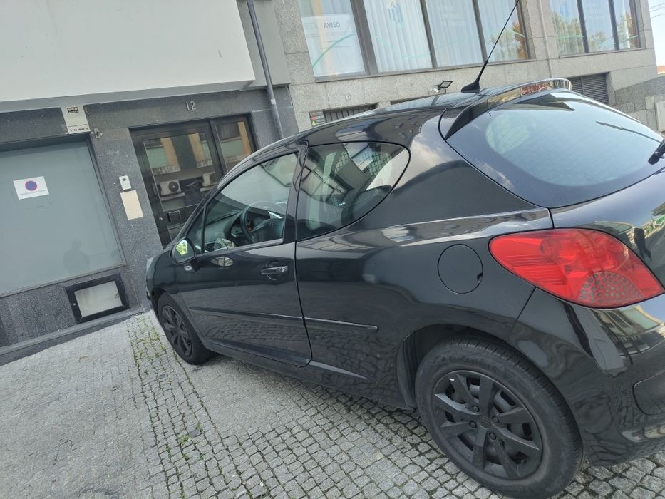 Peugeot 207 1.4 HDi 2007 foto 2