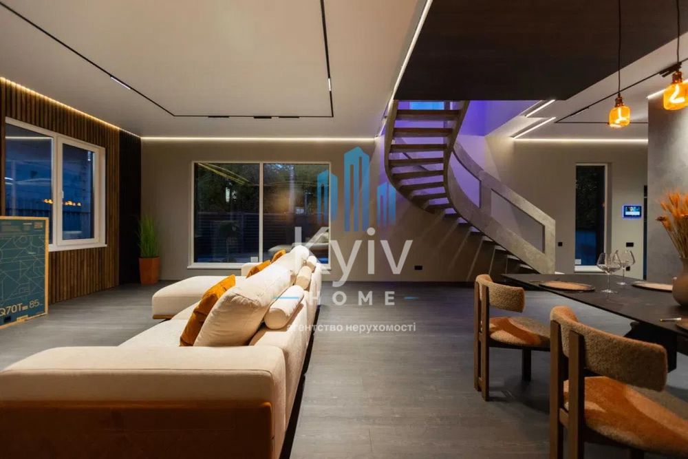 Продаж/ Новий Будинок 167 м2 / вул. Алімпія Галіка/ Славутич/ Київ