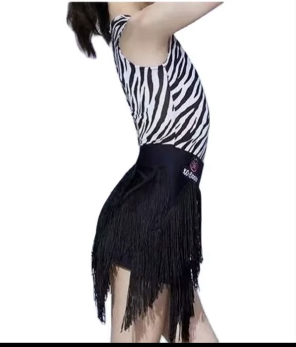 Костюм для бальных танцев латиноамериканский