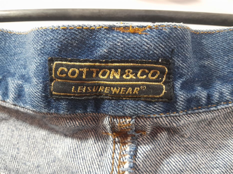 Жіночі джинсові шорти від Cotton &Co р. 54