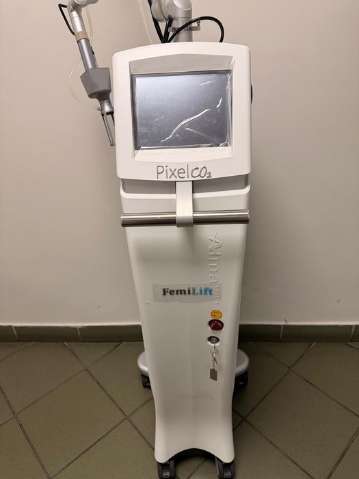 Laser dermatologiczny Pixel Co2