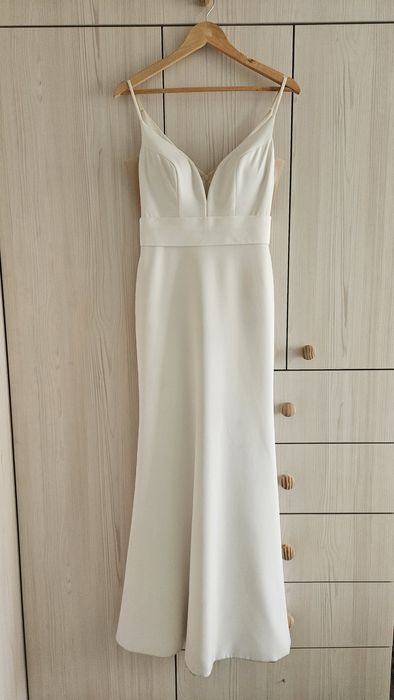 Suknia ślubna minimalistyczna, prosta, kobieca, rybka, syrenka , 36 S