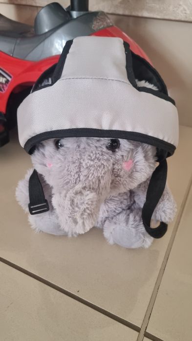 Solidny kask do nauki chodzenia