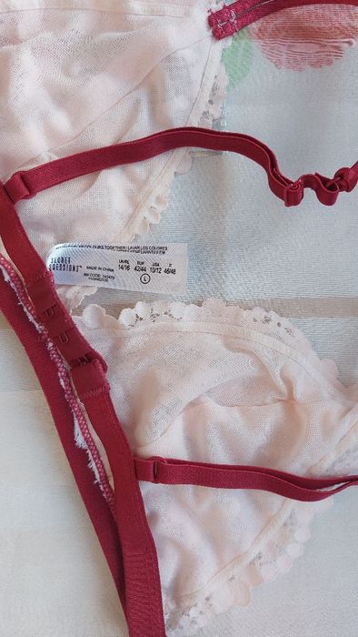 Staniczek koronkowy Secret Possessions rozm. L