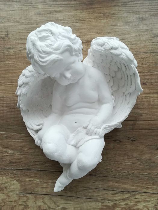 Aniołek na ścianę lub na półkę