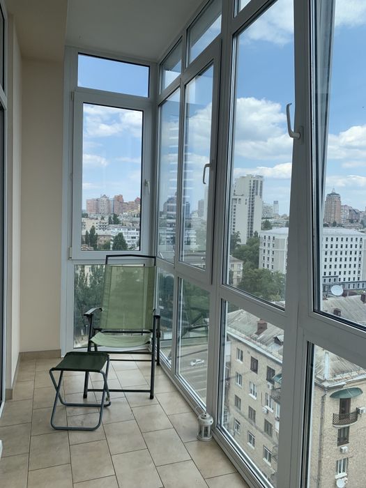 Оренда 4к квартири 128м2, Печерськ, метро Звіринецька, Либідська. Паркінг, резервне живлення