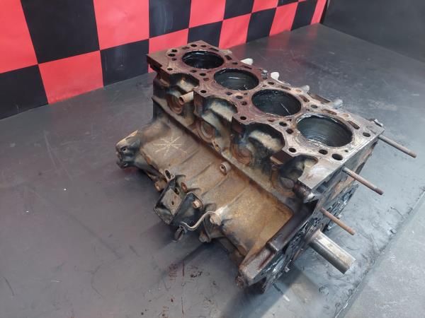 Bloco do motor MAZDA B-Series (UN)