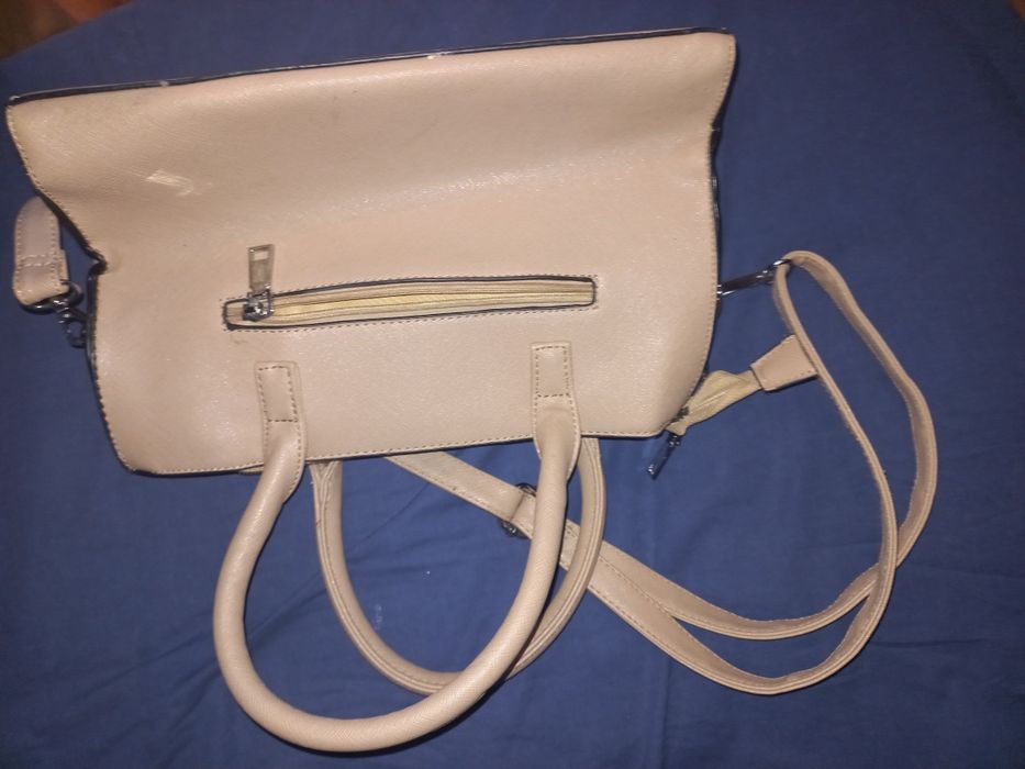 Torebka Michael Kors bezowa kuferek