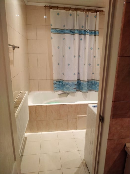 Продаж цегляного будинку.