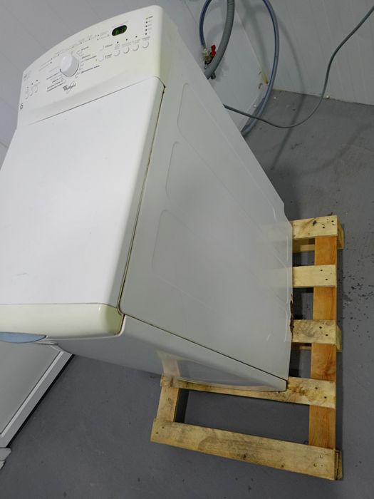 Пральна машина whirlpool  ave 7515