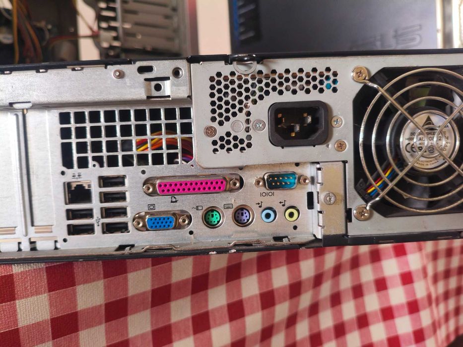 HP Compaq dc7100 SFF