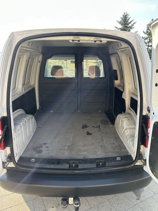 Vw caddy 1,6 tdi niski przebieg !!!