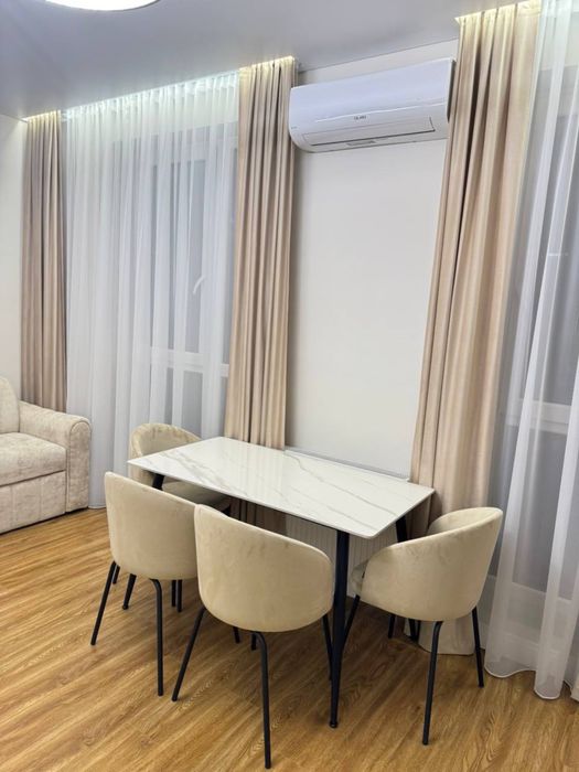 Продам 1 к квартиру 44 кв. ЖК Квадрат. Дуже якісн й ремонт