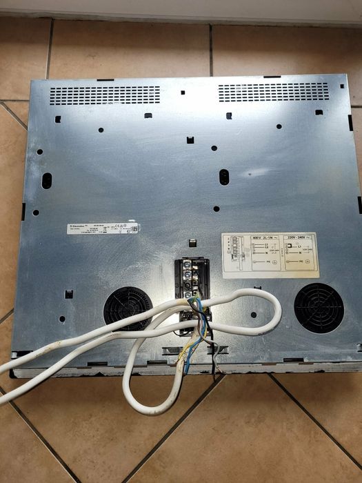 Płyta indukcyjna Elektrolux