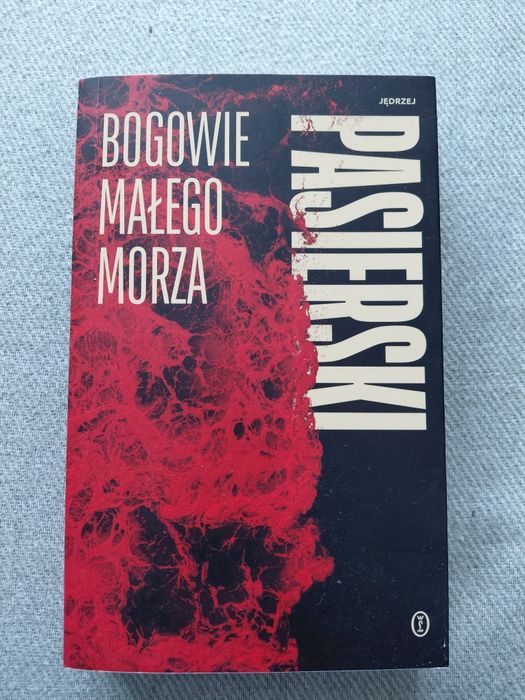 Bogowie małego morza Jędrzej Pasierski