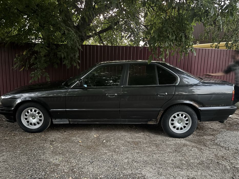 Продам BMW Е 34
